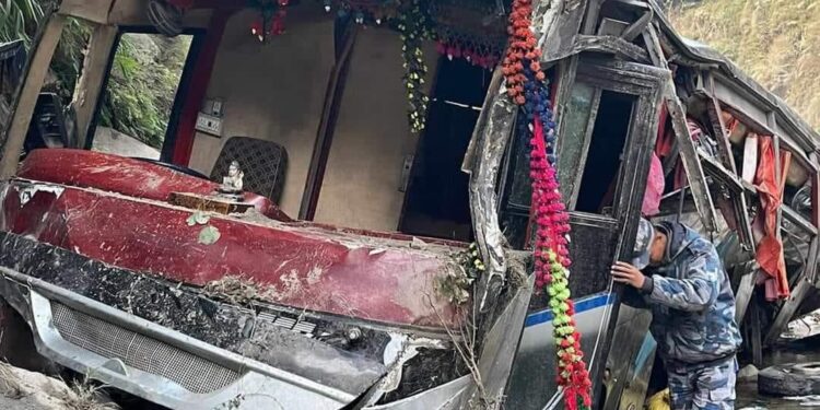 अपडेट: कपिलवस्तु दुर्घटनामा ज्यान गुमाउनेहरुको सनाखत