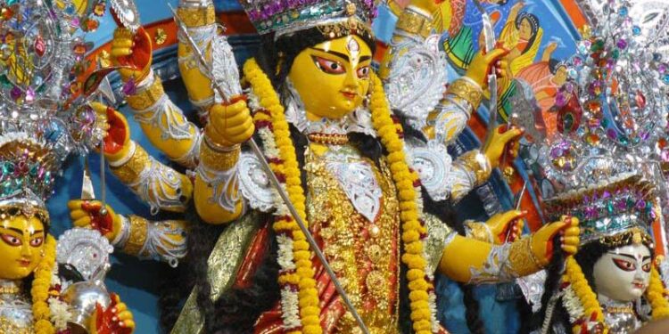 आज चैते दशैं शक्तिस्वरूपा भगवतीको आराधना गरी मनाइँदै