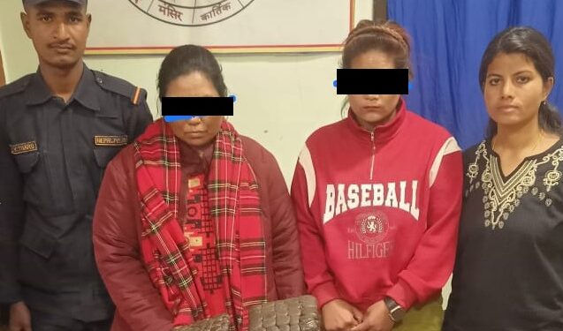 चरेश ओसार्न विपन्न महिलालाई भरियाका रुपमा प्रयोग