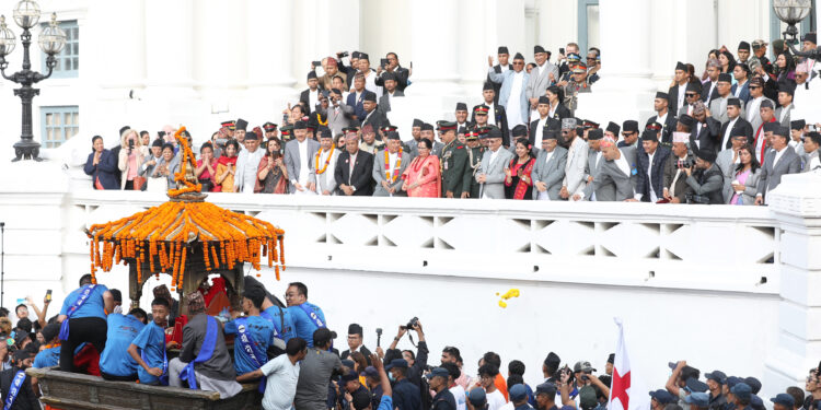 वसन्तपुरमा इन्द्रजात्राकाे राैनक, राष्ट्रपतिद्वारा अवलाेकन