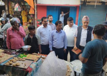 कपिलबस्तुमा बजार अनुगमनलाई तिब्रताः दुई बेकरी उद्योगलाई ७५ हजार जरिवना
