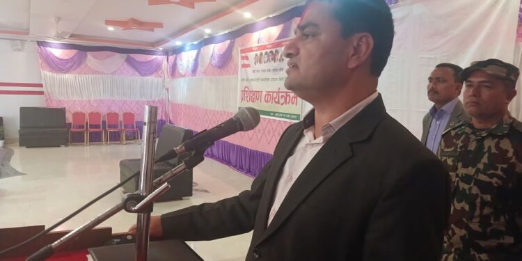 आर्थिक स्रोत जुटाउने योजना बनाउनुपर्छ : मन्त्री पौडेल