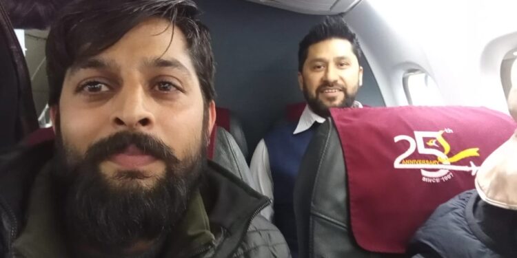 पोखराबाट काठमाडौं उडे रवि