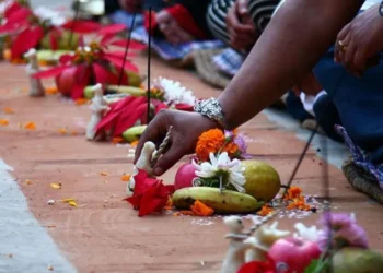 कात्तिक शुक्ल प्रतिपदा: म्हः (आत्म) पूजा