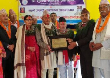 मुकुन्दशरण उपाध्यायलाई शुक्ला साहित्य राष्ट्रिय पुरस्कार