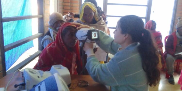 आंखा शिविरमा ९ सय भन्दा बढीले लिए निशुल्क सेवा