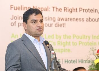 सबै नेपालीलाई नागरिक बिमामा जोड्नु पर्छ : मन्त्री पौडेल