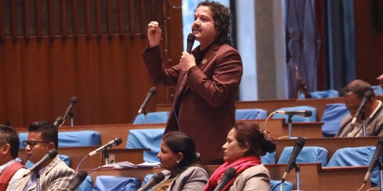 भ्रष्टाचारविरुद्धको अभियान रोकिँदैनः सांसद ढकाल