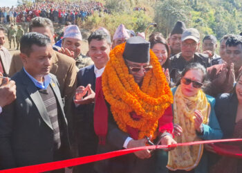 गुल्मीमा प्रचण्डद्वारा हेलीप्याड र पिस पार्कको उद्घाटन