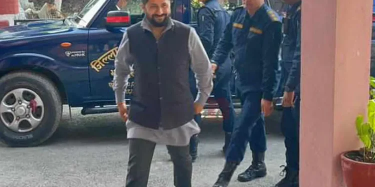 लामिछानेलाई ५४ लाख धरौटीमा छाड्न चितवन अदालतकाे आदेश