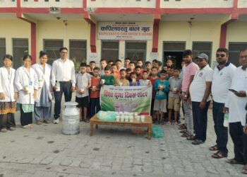 कपिलबस्तुमा दुग्धजन्य पदार्थ वितरण गरेर मनाइयो विश्व दुध दिवस