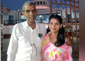 ‘बुबा सन्तरामले सपना देखे, छोरी डा स्मृतिले पूरा गरिन्’