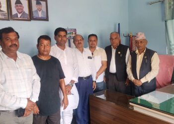 मलखाद आपुर्ति सहज बनाउन माग गर्दै प्रदेश मन्त्री समक्ष डेलिगेशन