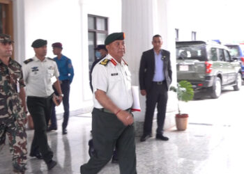 प्रधानमन्त्री कार्की र प्रधानसेनापति बीच भेटवार्ता