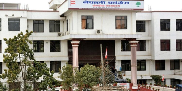 कांग्रेस कार्यसम्पादन समिति बैठक जारी