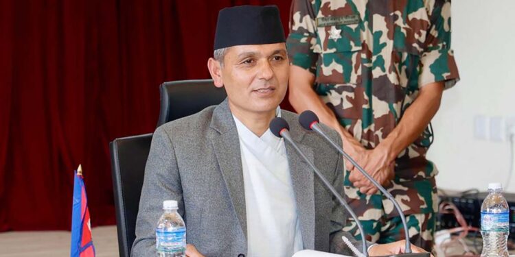 निर्वाचनलाई लक्षित सुरक्षा तयारी सुदृढ गर्न गृहमन्त्री अर्यालको निर्देशन