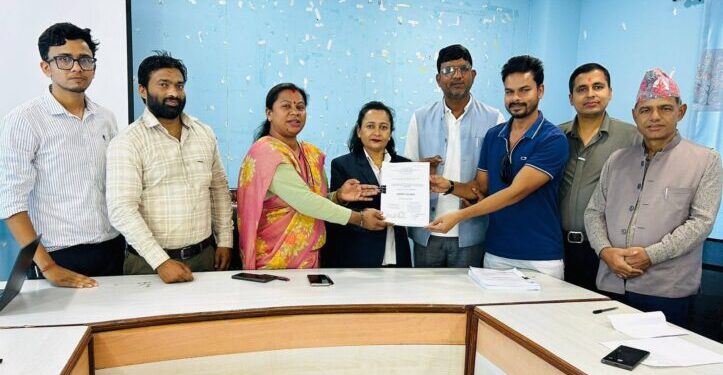 प्रशासनिक भवन निर्माणका लागि ठेक्का सम्झौता
