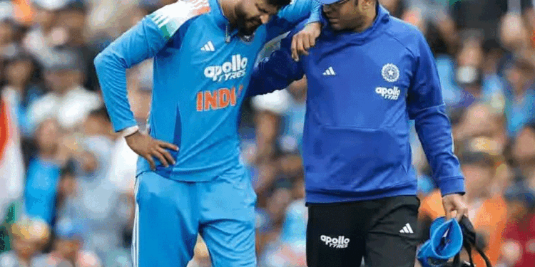 अष्ट्रेलियासँग खेल्दा घाइते भएका श्रेयस ऐयर सिड्नी अस्पतालमा भर्ना