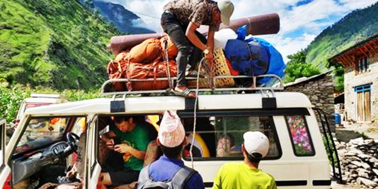 तिहार मनाउन छ लाख मानिसले उपत्यका छोड्ने अनुमान