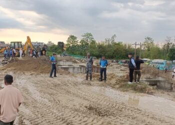 डाइभर्सन बगाउँदा हरिवनमा पूर्व–पश्चिम राजमार्ग अवरुद्ध