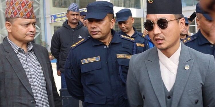 नैतिकताको ‘दुहाइ’ दिँदै गृहमन्त्री गुरुङले दिए राजीनामा !