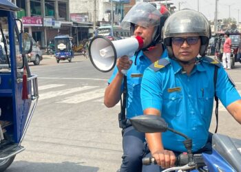तौलिहवामा ट्राफिक प्रहरीद्वारा ‘विशेष माइकिङ अभियान’