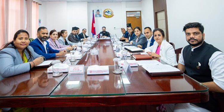 सिंहदरबारमा मन्त्रिपरिषद् बैठक जारी