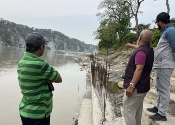 नारायणीमा तटबन्ध निर्माण कार्य तीव्र