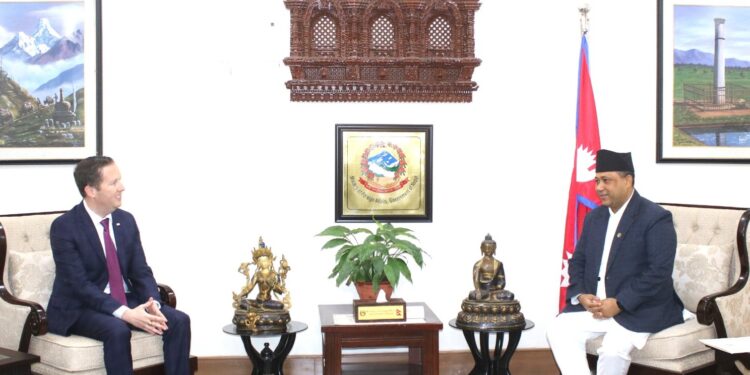 परराष्ट्रमन्त्री खनाल र ट्रम्पका विशेषत दूत सर्जियो गोरबीच भेटवार्ता