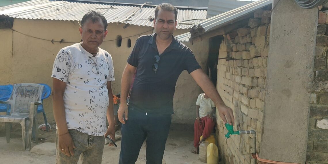 राजपुरका ३९ अति विपन्न परिवारलाई निःशुल्क खानेपानीको धारा