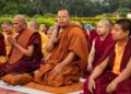 बुद्ध जन्मस्थल लुम्बिनीमा बाढीपीडितको सम्झनामा प्रार्थना