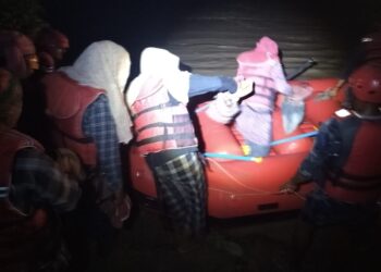 बाणगंगा नदीमा फसेका १२ जनाको सकुशल उद्धार
