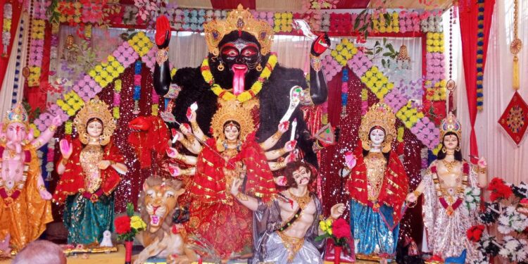 दशैंमा भक्तिमय बन्यो कपिलवस्तु, जिल्लाभर ५१३ दुर्गा मूर्ति स्थापना
